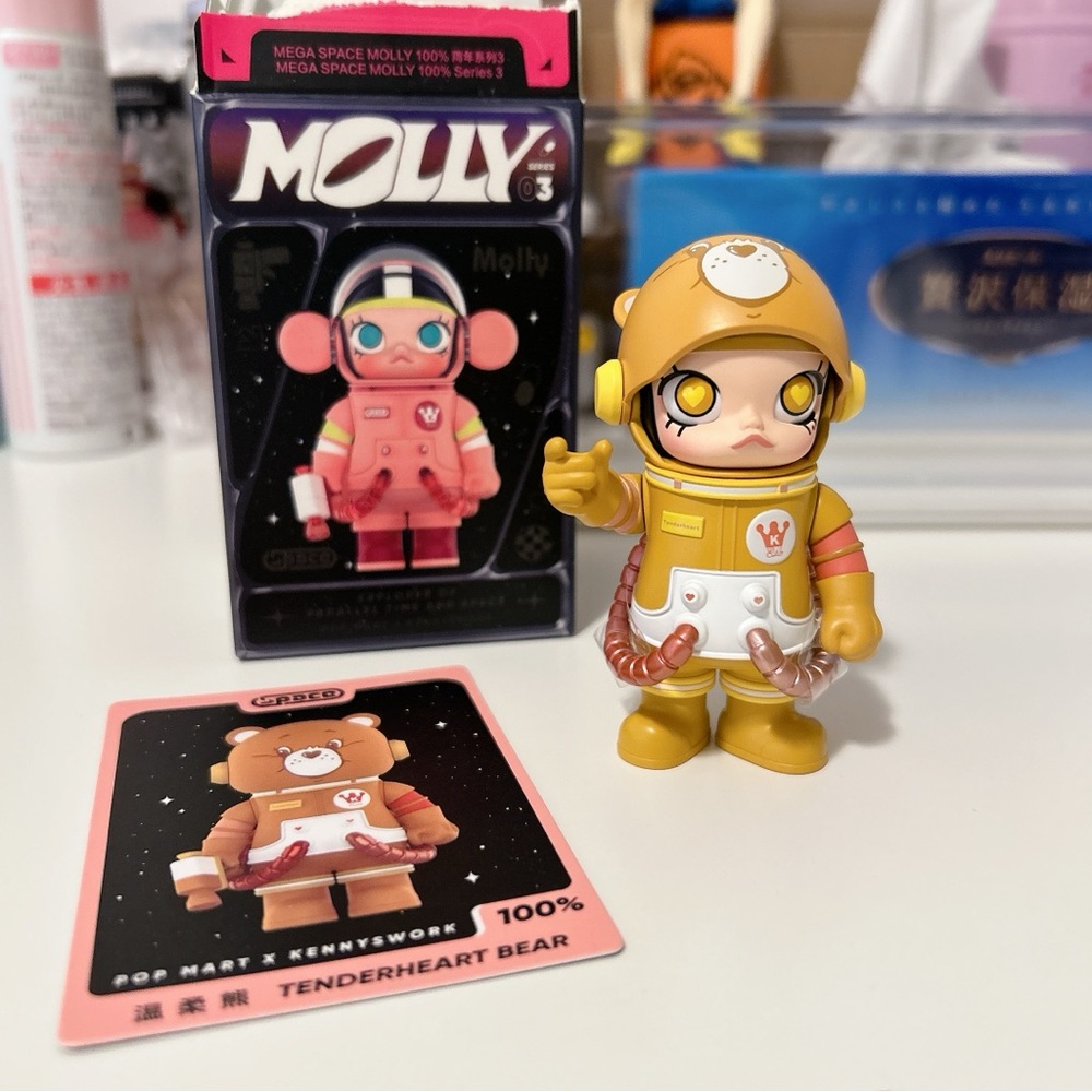 POPMART MEGA SPACE MOLLY 100% Series 3